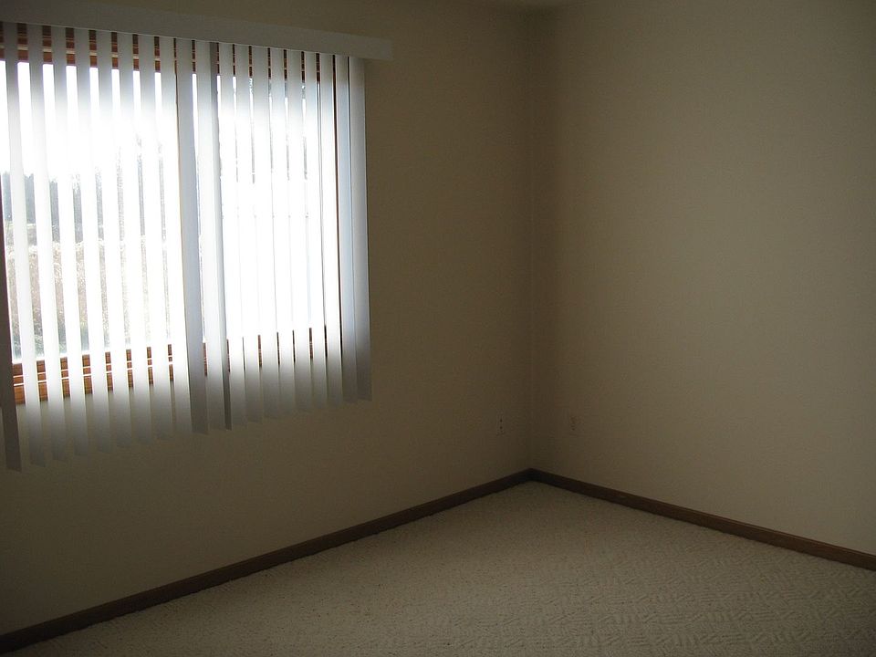 Building Photo 3