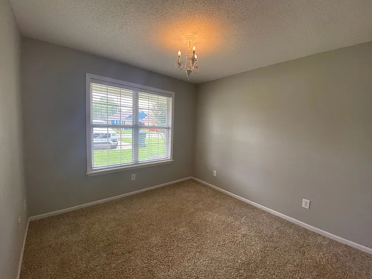 306 Strawbridge Ln — Photo 14