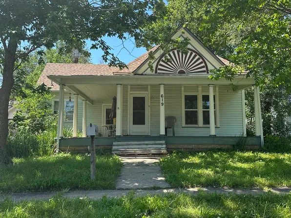 619 S Star St, El Dorado, KS 67042