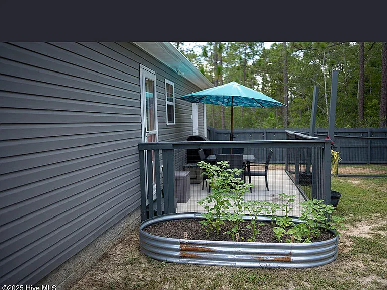 409 Pepperhill Rd — Photo 19