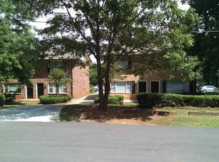 373 Mimosa Dr, Buford, GA 30518