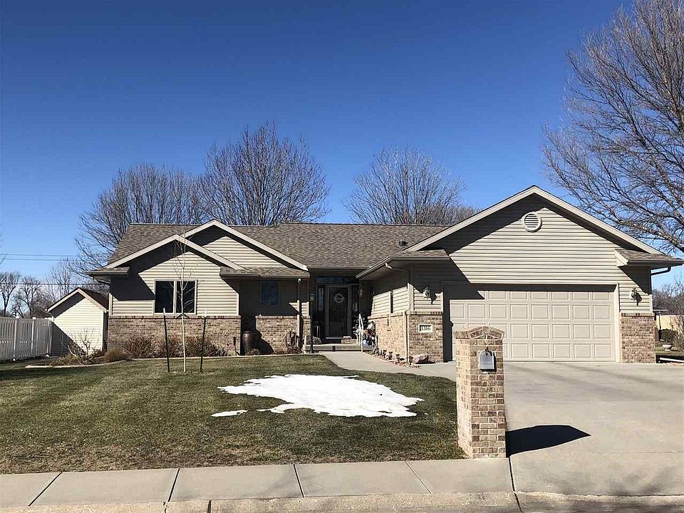 1st image of 3316 L Ave