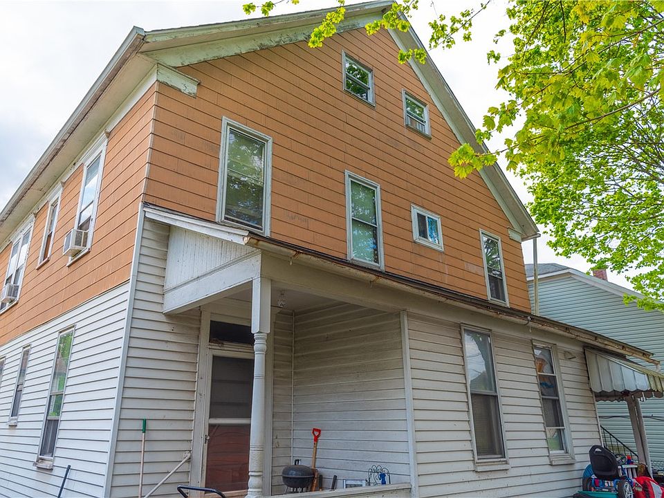 2nd image of 109-111 Stone St