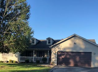 2075 Stagecoach Rd, Hanson, KY 42413