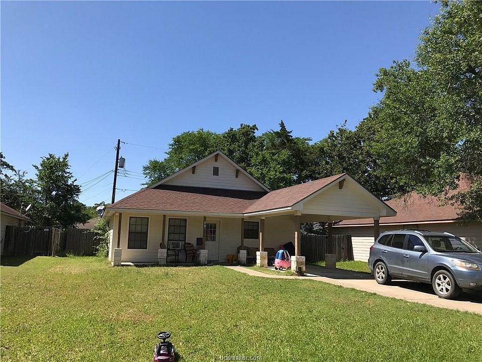 2nd image of 2401 Driftwood Dr