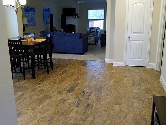3rd image of 341 Daleview Dr