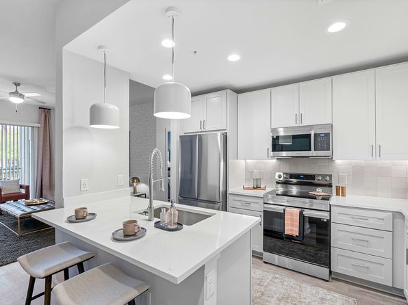 285 Uptown Blvd APT 551