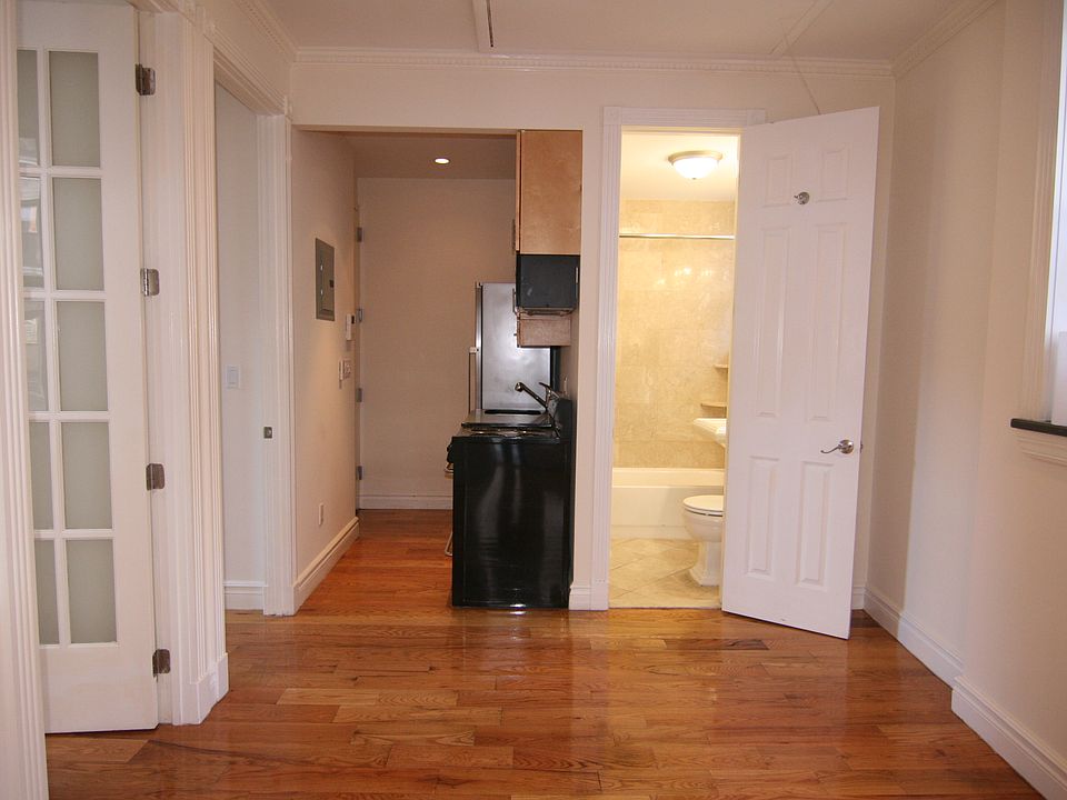 1st image of 326 E 35th St APT 64