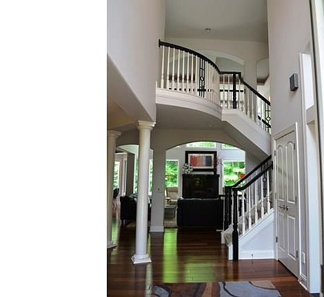 2nd image of 2045 Woodshire Ln