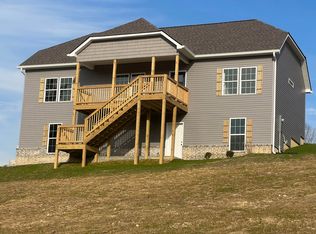 7 Stonecrest Dr, Rock Spring, GA 30739