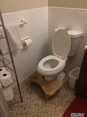 2nd image of 20 Wendell St APT 35C