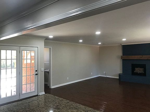 Open kitchen/living area
