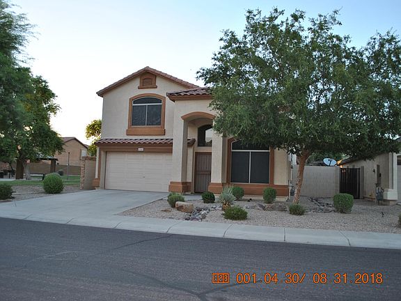 Front view - Home is situated next to a common area/bbg.