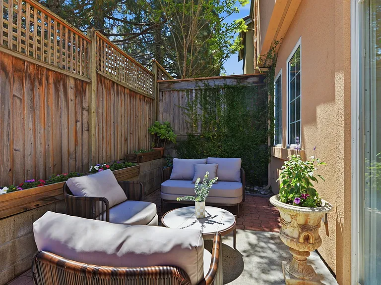 1 Arroyo View Cir — Photo 21