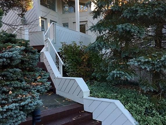 2nd image of 30 Riverview Ct