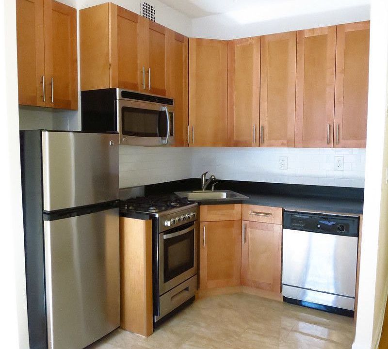 1st image of 416 E 74th St APT 6C