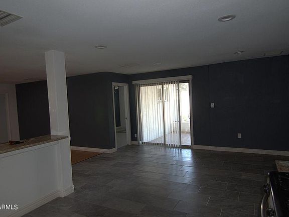 5th image of 4707 N 32nd Ave