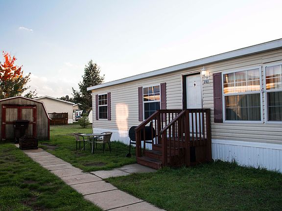 4th image of 243 Vydareny Dr