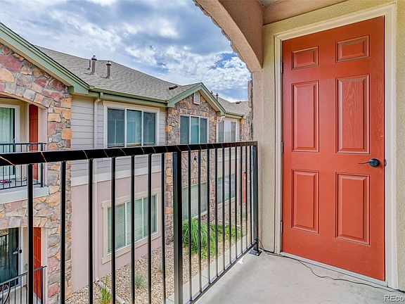 4th image of 15165 E 16th Place #201