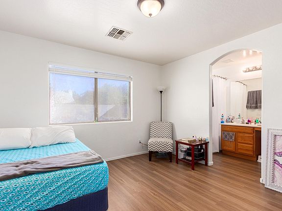 4th image of 8091 N 109th Dr