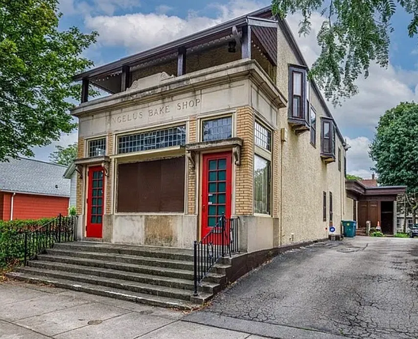 2 bed, $1,750 — Photo 1