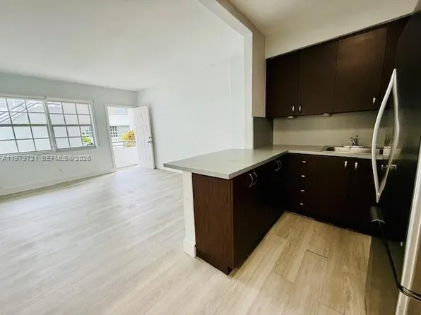 541 NE 62nd St, Miami, FL