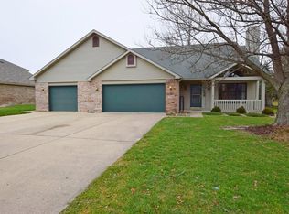 8749 Carriage Ln, Pendleton, IN 46064