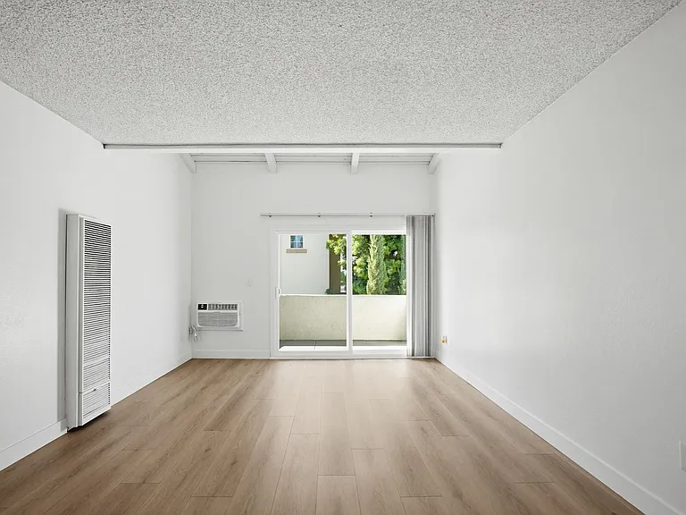 Viva Apartments — Photo 12