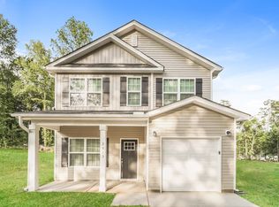 2813 Lee St, Charlotte, NC 28214