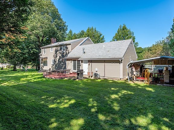 5th image of 120 Rolling Ridge Rd