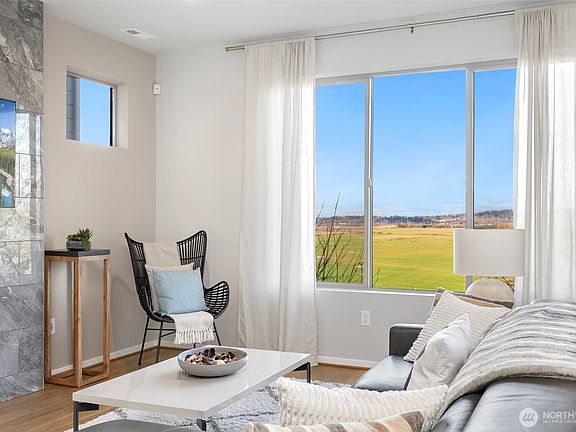 4th image of 8109 130th Place SE #59