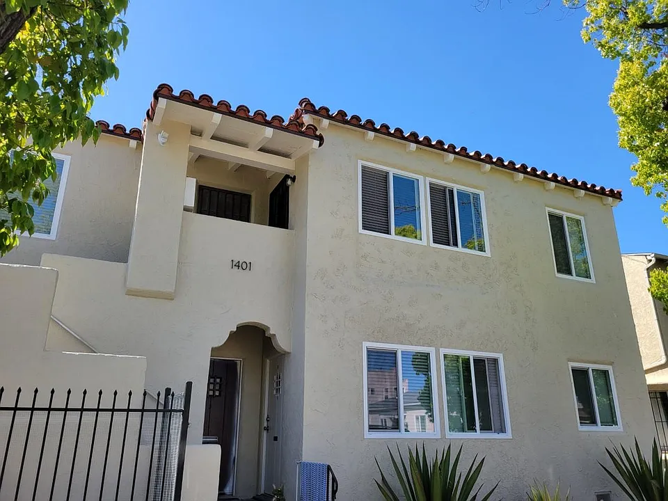 1401 Gaviota Ave #A
