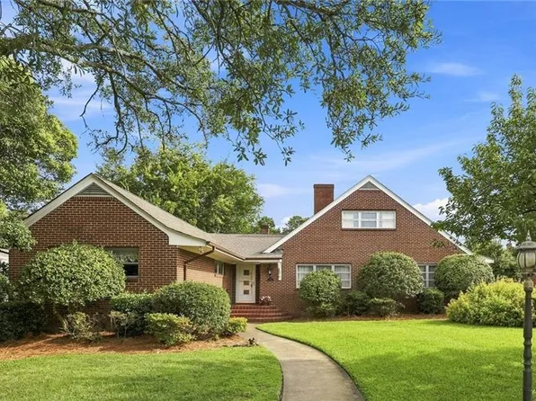 412 Talbot Hall Rd, Norfolk, VA 23505