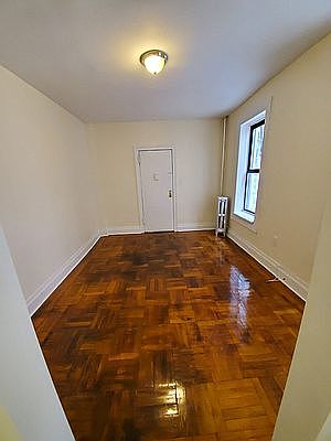 1st image of 552 Parkside Ave #A5