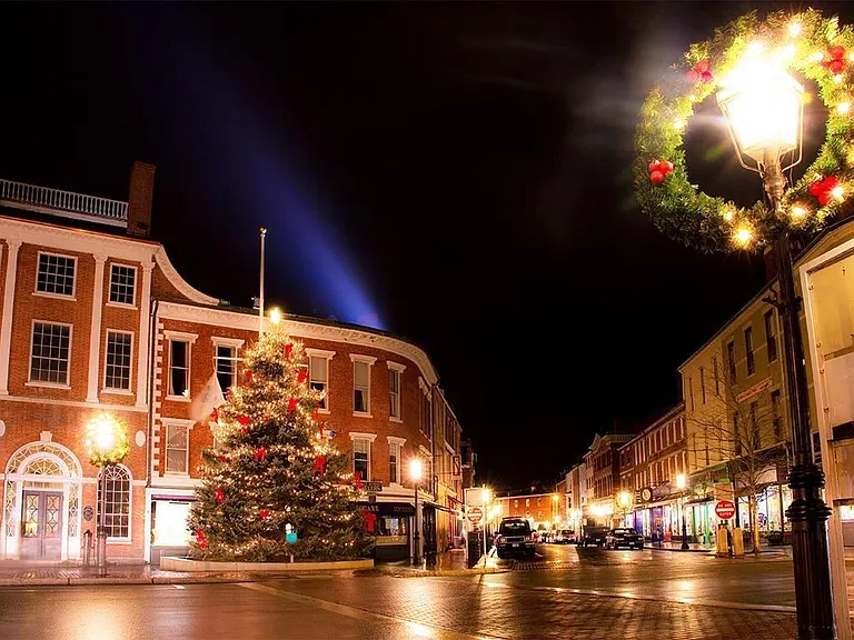 Market Square / Location