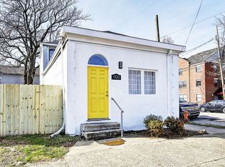 900 E Madison St, Louisville, KY