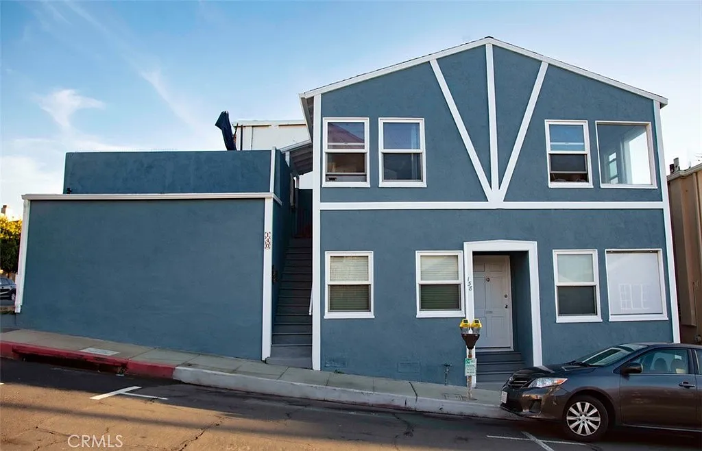 2 bed, 850 sqft, $4,950 — Photo 1