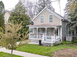 674 Evans St, Oshkosh, WI 54901