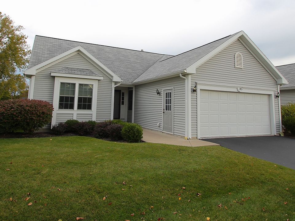 1st image of 140 Stewart Pl