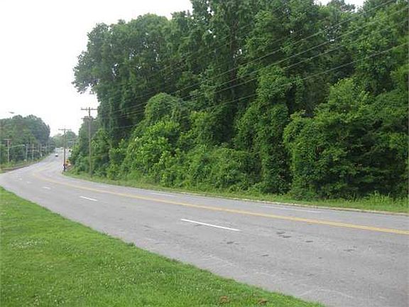 4th image of 725 Wellons Dr