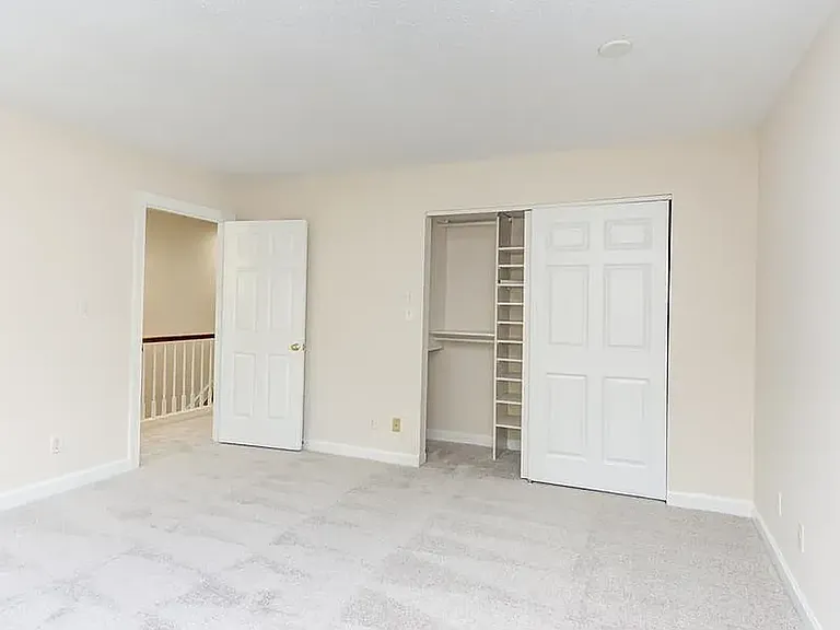 312 Baneberry Close — Photo 12
