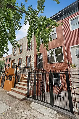 Rented by Douglas Elliman | media 19