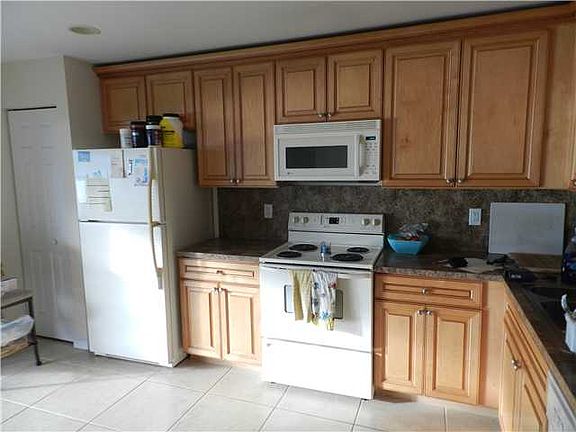 4th image of 3243 Osprey Ln