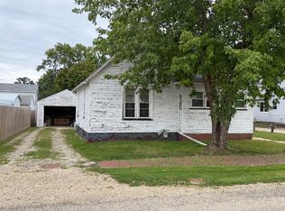 820 N Burr Blvd, Kewanee, IL 61443
