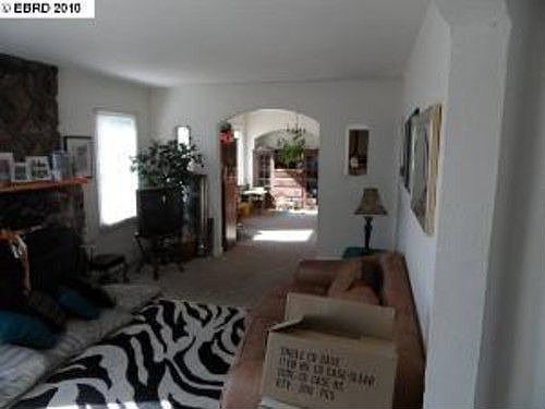 2nd image of 2931 Partridge Ave