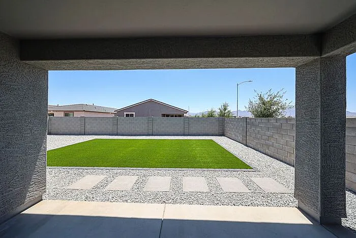 5633 W McNeil St — Photo 46