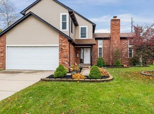 1203 Knightsbridge Rd, Canton, MI 48187