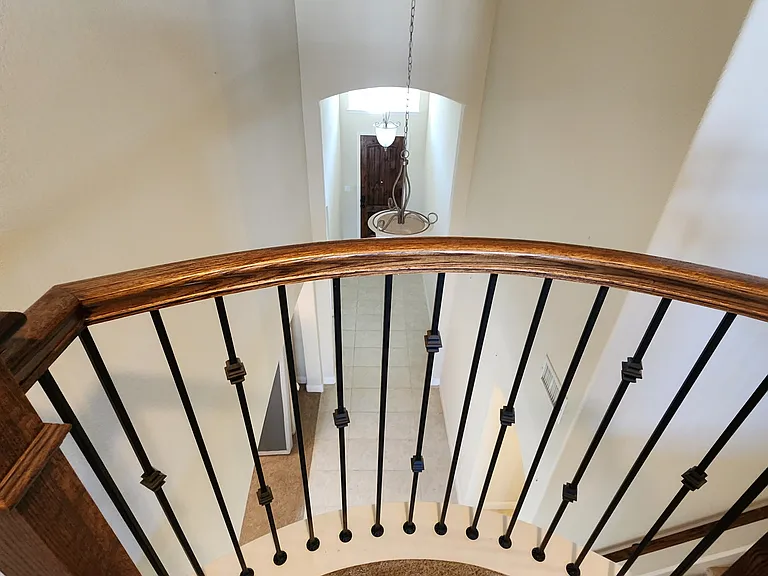 813 Warwick Blvd — Photo 3