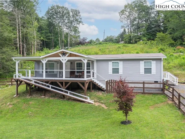 565 Valley Road, Spruce Pine, NC 28777