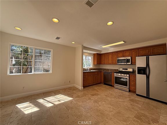 4th image of 16615 Graystone Ave